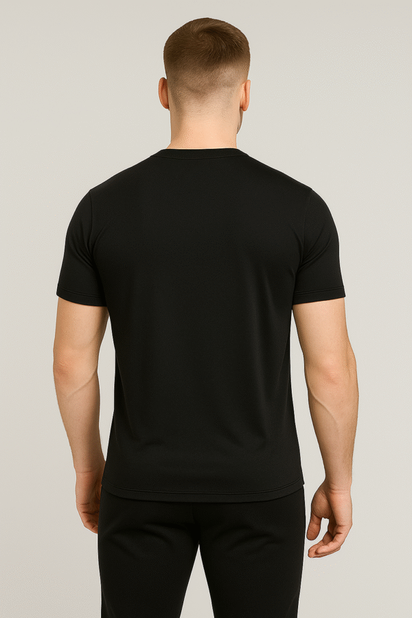 VM T shirt Black - Image 2